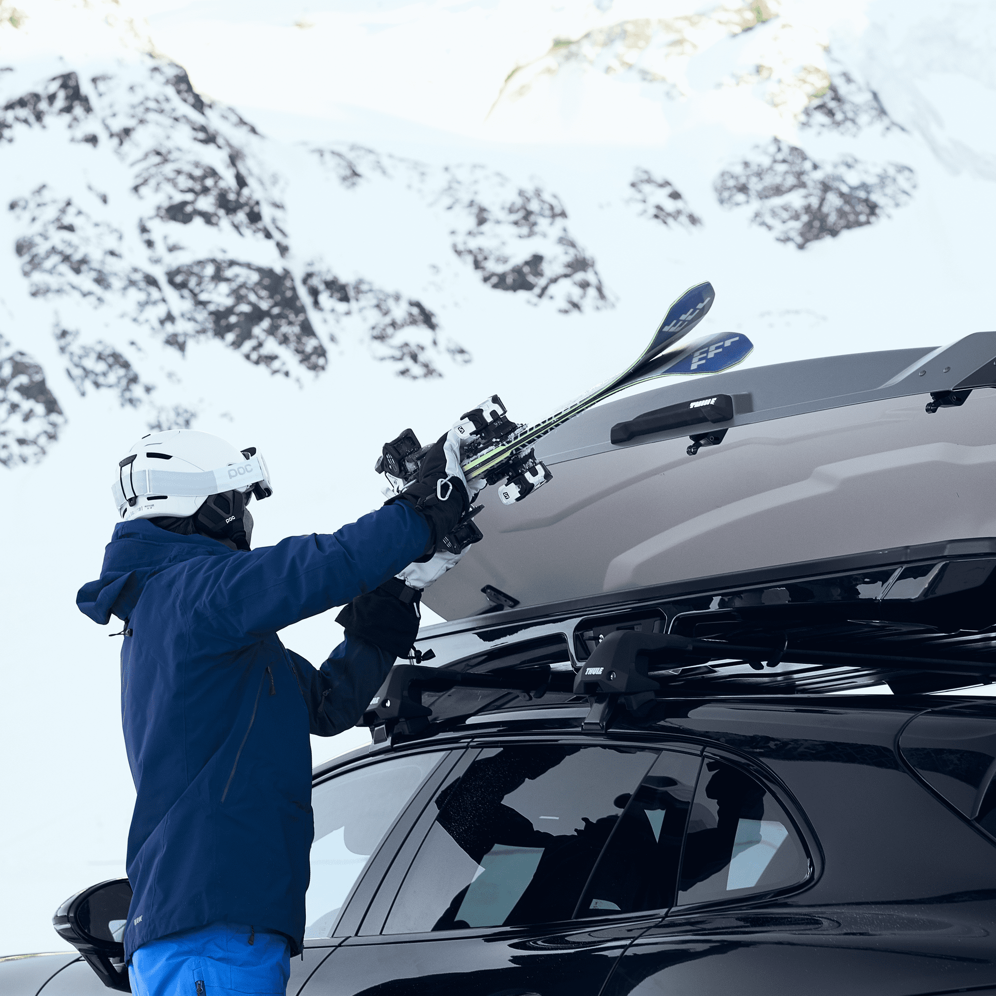 Thule Vector L - Black Metallic