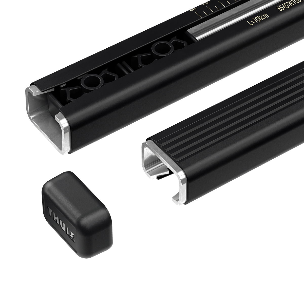 Chevrolet Malibu Wagon Estate (1978 - 1981) Thule SquareBar Evo 135cm Kit - Rain Gutters